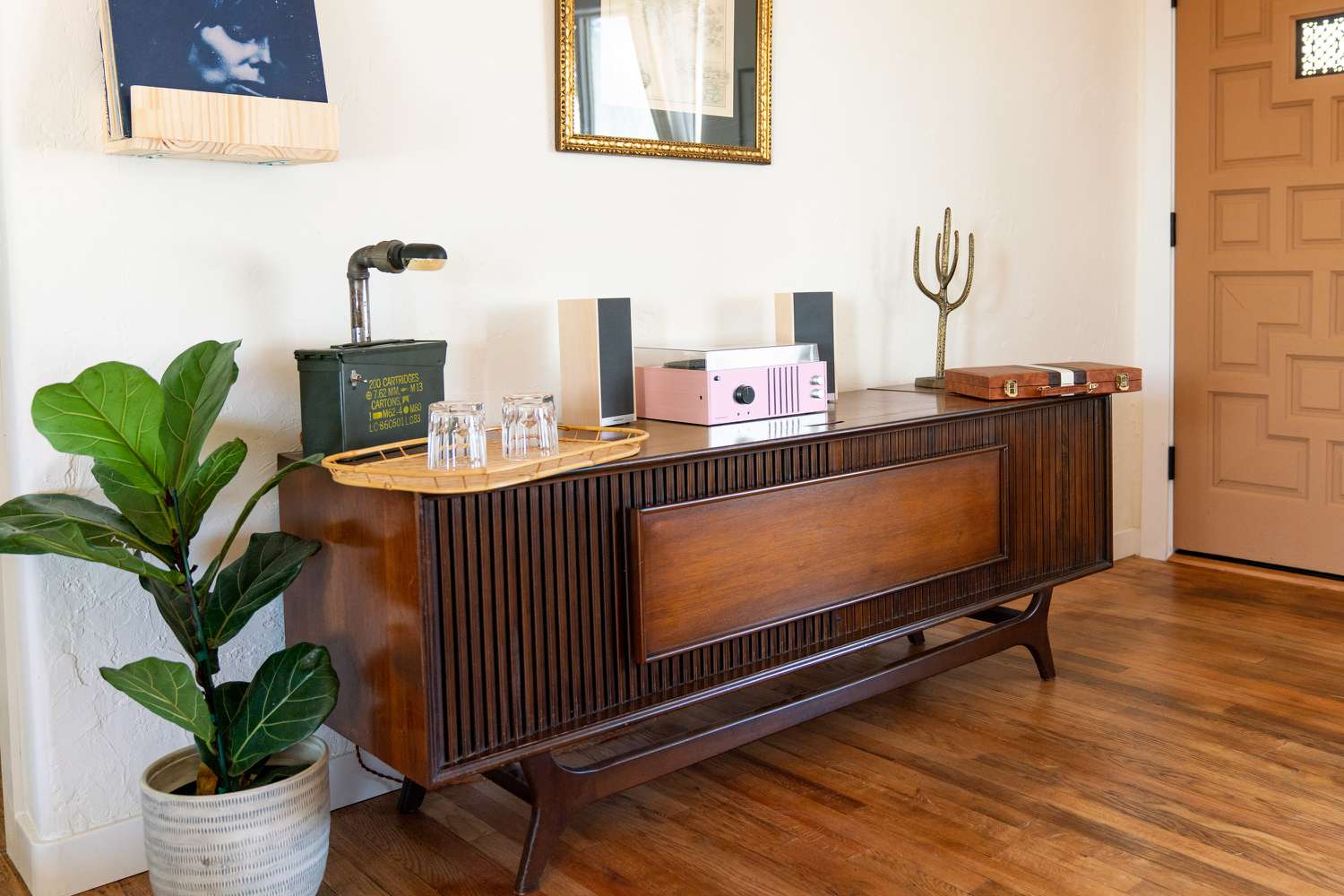 Mid Century Modern Furniture