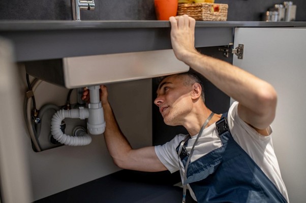 plumbers in Yarraville